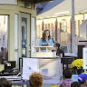 Meet your Posher, Cortney